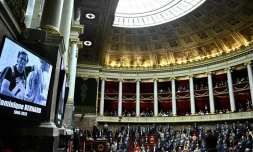 LâAssemblĂ©e nationale rendait hommage mardi au professeur tuĂ© Ă Arras