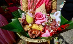 Cavadee : les fidèles célèbrent le dieu tamoul Muruga à Saint-Paul