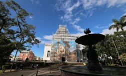 Bâche cathédrale de la réunion
