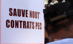 Baisse contrats PEC