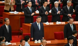Le président chinois Xi Jinping (c) à l'ouverture de la Conférence consultative politique du peuple chinois (CCPPC) au Grand Hall du peuple à Pékin, le 4 mars 2025