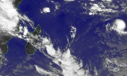 La forte tempête tropicale Grant à 3.440 km à l'est de La Réunion, s'intensifie progressivement