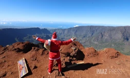 Père Noël au  Piton des neiges 