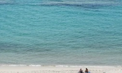 La Méditerranée connaßt actuellement une "anomalie" de température révélatrice du changement climatique et aux conséquences potentiellement dangereuses ( AFP / Stefano RELLANDINI )