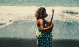 Saint-Benoît : Oriane Lacaille et Anyel Vellaye au Bisik