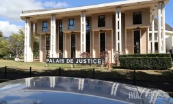 palais de justice de Saint-Denis 