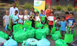 Collecte de piles et bouchons