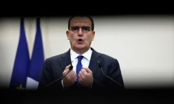 Jean Castex lors d'une conférence de presse à Paris le 14 janvier 2021