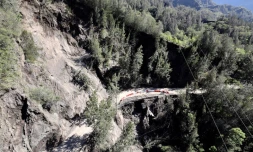 Route de Cilaos fermée vue du ciel