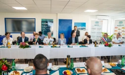 Le Port : Agnès Pannier-Runacher clôt sa visite par un échange avec les acteurs de la filière pêche