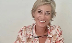  Hélène Coddeville  Référente territoriale adjointe LaREM 974, chargée de la communication et du porte-parolat