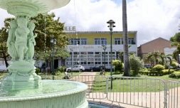 Perquisition à la mairie de Saint-Louis