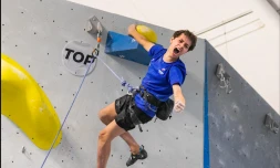 Max Bertone champion du monde d'escalade jeunes
