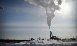 Les émissions liées à l'activité humaine ont fait grimper les niveaux de CO2 de plus de 40% en un siècle et demi.