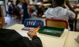 Rentrée des classes à Lyon, le 1er septembre 2025 ( AFP / JEFF PACHOUD )