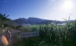 Entre-Deux