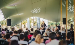 Huguette Bello rend hommage au parcours du lycée agricole Angelo Lauret