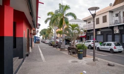 Le Port : la rue François de Mahy en travaux