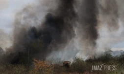 Saint-Paul : incendies en séries à proximité de la quatre voies, la dépendance d'une maison partie en fumée