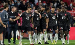 La joie des Lillois, après le 2e but marqué contre Séville, lors de la 4e journée de la phase de groupes de la Ligue des Champions, le 2 novembre 2021 au Stade Ramon Sanchez Pizjuan