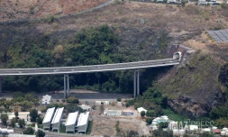 viaduc de saint-paul , route des tamarins 