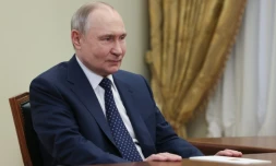 Le président russe Vladimir Poutine à Saint-Pétersbourg, le 28 avril 2025. Image distribuée par l'agence d'Etat Spoutnik.


