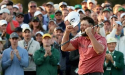 L'Espagnol Jon Rahm célèbre sa victoire au Masters d'Augusta, le 9 avril 2023