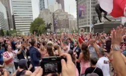 Mondial 2026 : des supporters croates s'invitent sur les photos de mariage