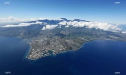 Le port est et ouest 
