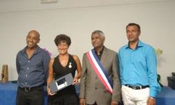 Remise de la médaille du travail