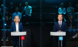 Magdalena Andersson (G) et Ulf Kristersson (D) candidats aux élections législatives de Suède, à Stockholm, le 10 septembre 2026