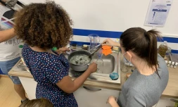 Roulé mon z'avirons : des ateliers de fabrication de produits du quotidien