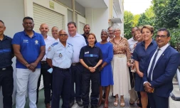 Saint-Pierre : la commission des lois du Sénat en visite