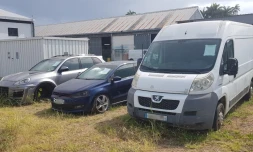 La gendarmerie revend neuf véhicules confisqués par la justice