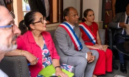 Fadila Khattabi, ministre déléguée chargée des personnes handicapées, se rend à Saint-Paul [?]