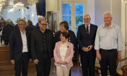  Saint-Pierre : Mireille Maillot décorée de l’ordre national du Mérite
