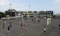 Des enfants s'entraînent à Saint-Paul
