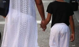 femme et enfant 