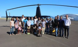 Noël des enfants malades du CHU Félix Guyon - Baptème d\'hélicoptère