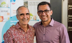 Le conseil municipal du Port nommait deux citoyens d\'honneur dont le  poète Patrice Treuthard.