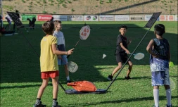 Saint-Denis : des centaines d’élèves participent à une journée sportive avant le Run Ball Festival