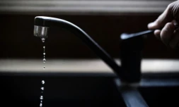 "2,3 millions d'analyses portant sur les rejets de PFAS dans l'eau sont aujourd'hui mises en ligne et rassemblées sur une seule plateforme", indique le ministère de la Transition écologique ( AFP / Lionel BONAVENTURE )