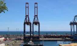 Le Port : les passagers du paquebot Norwegian Dawn débarquent à La Réunion