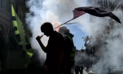 Retraites : la manifestation démarre à Paris, tensions dans les cortèges à Nantes et Rennes