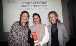 Leu Tropical Surf Team récompensé pour son action en faveur du surf féminin