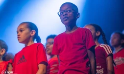  Le Port : 600 élèves en concert au Kabardock avec le projet chorale "Drôles d’oiseaux" 