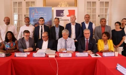 Signature du nouveau Schéma départemental des services aux familles