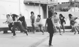Danse péi