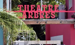 Théatre sous les arbres 