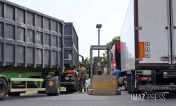 Station service poids lourd